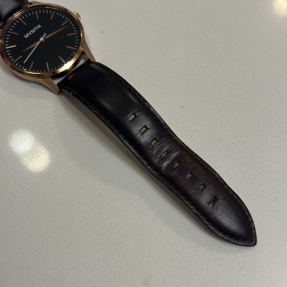 MVMT 40 Series Brown Leather Men's Slim Watch - Picture 4 of 9